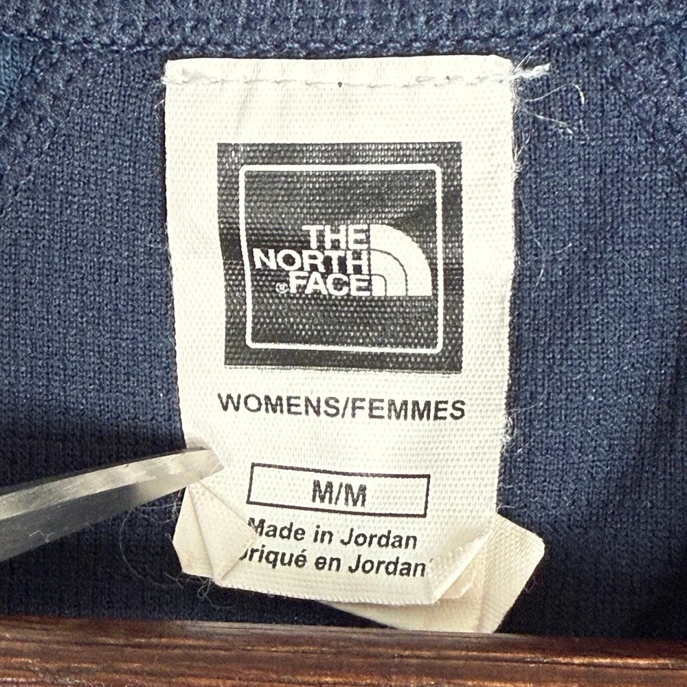 The North Face Wool Blend Pullover Womens M Blue Floral‎ 1/4 Snap Lightweight - Picture 4 of 9